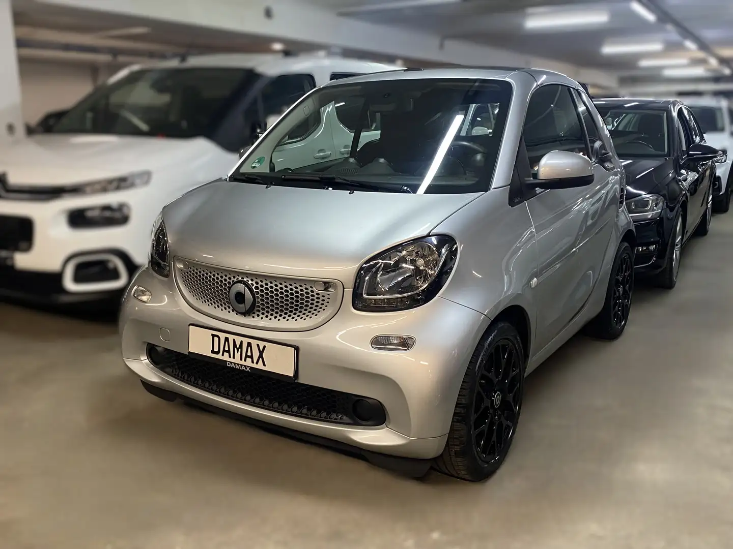 smart forTwo passion*AUTOMATIK*NAVI*SITZHZG Silber - 1