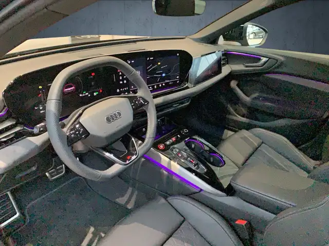 Audi A5 view 9