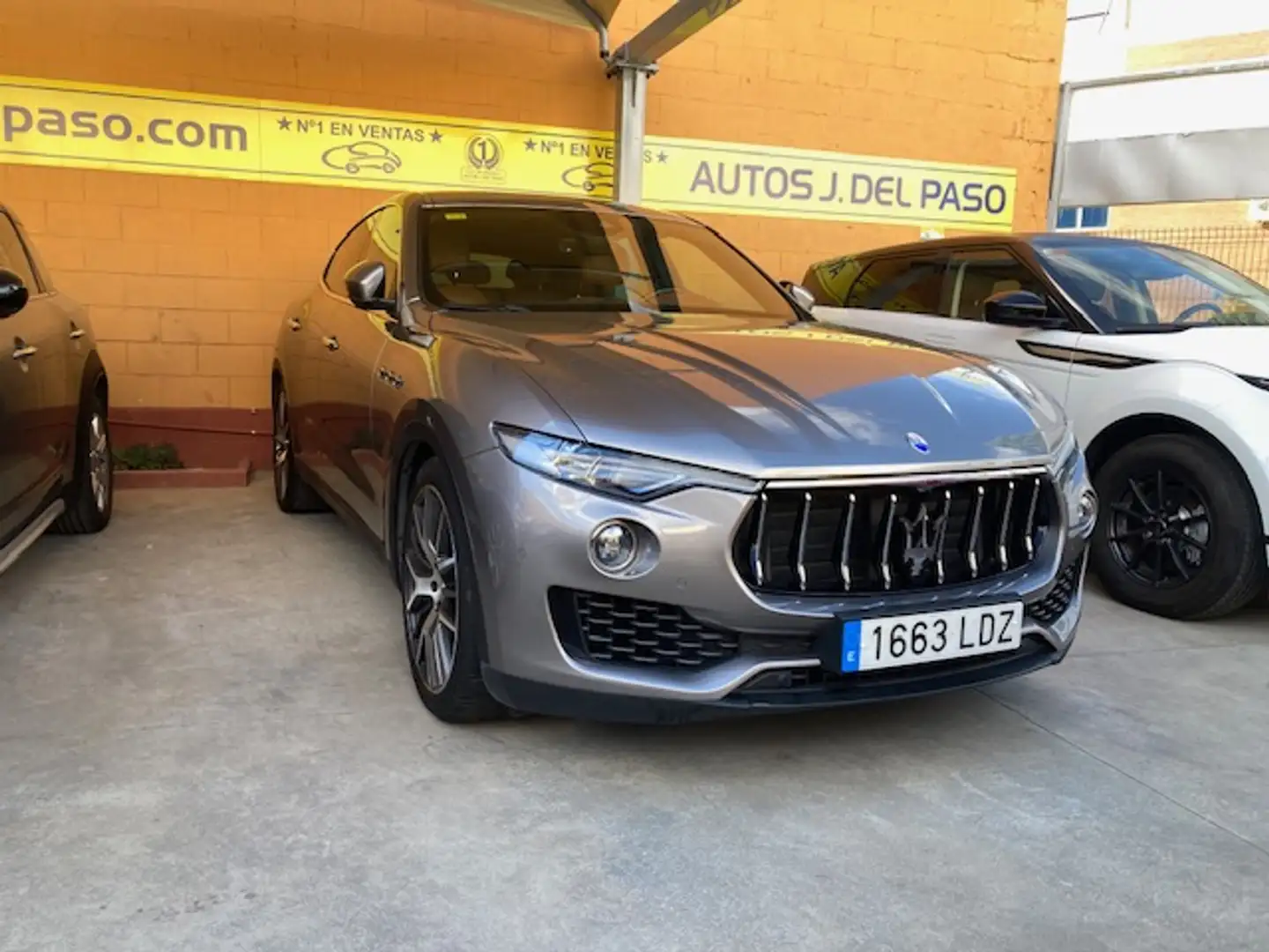 Maserati Levante Diesel Aut. Grey - 2
