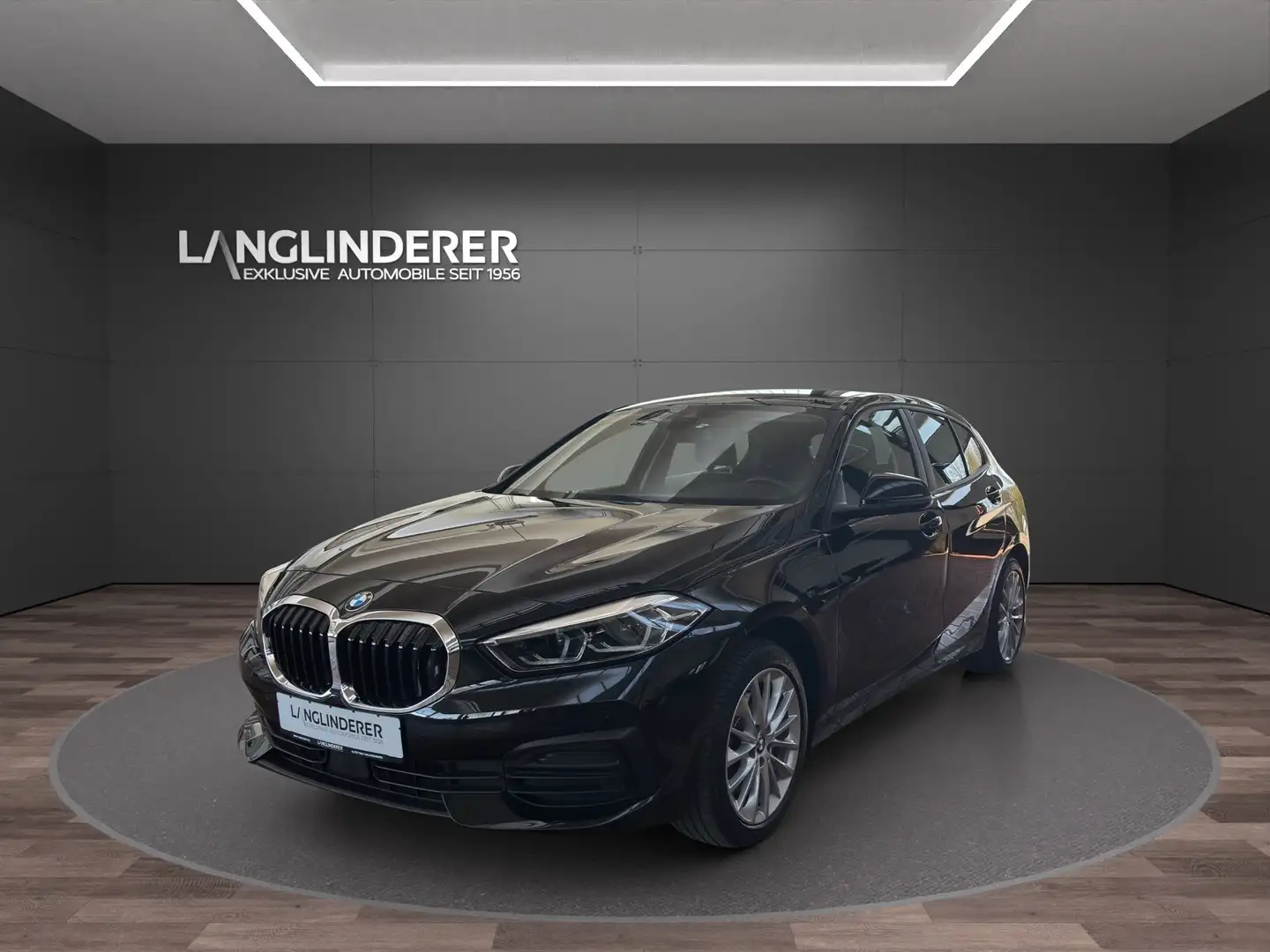BMW 118 i 5T Advantage NP42699,- adp.LED WirelessCharg Schwarz - 1