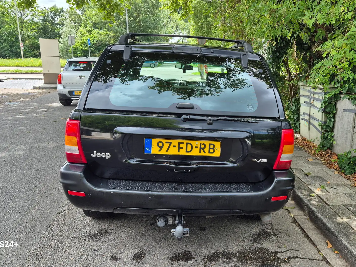 Jeep Grand Cherokee Grand Cherokee 4.7i V8 Limited Czarny - 2