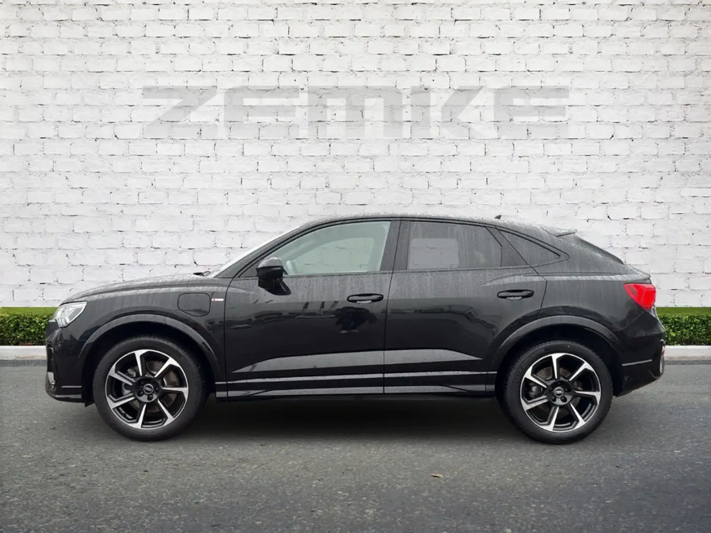 Audi Q3 Sportback 45 TFSI S-tronic S line Digitales Cockpi Schwarz - 2