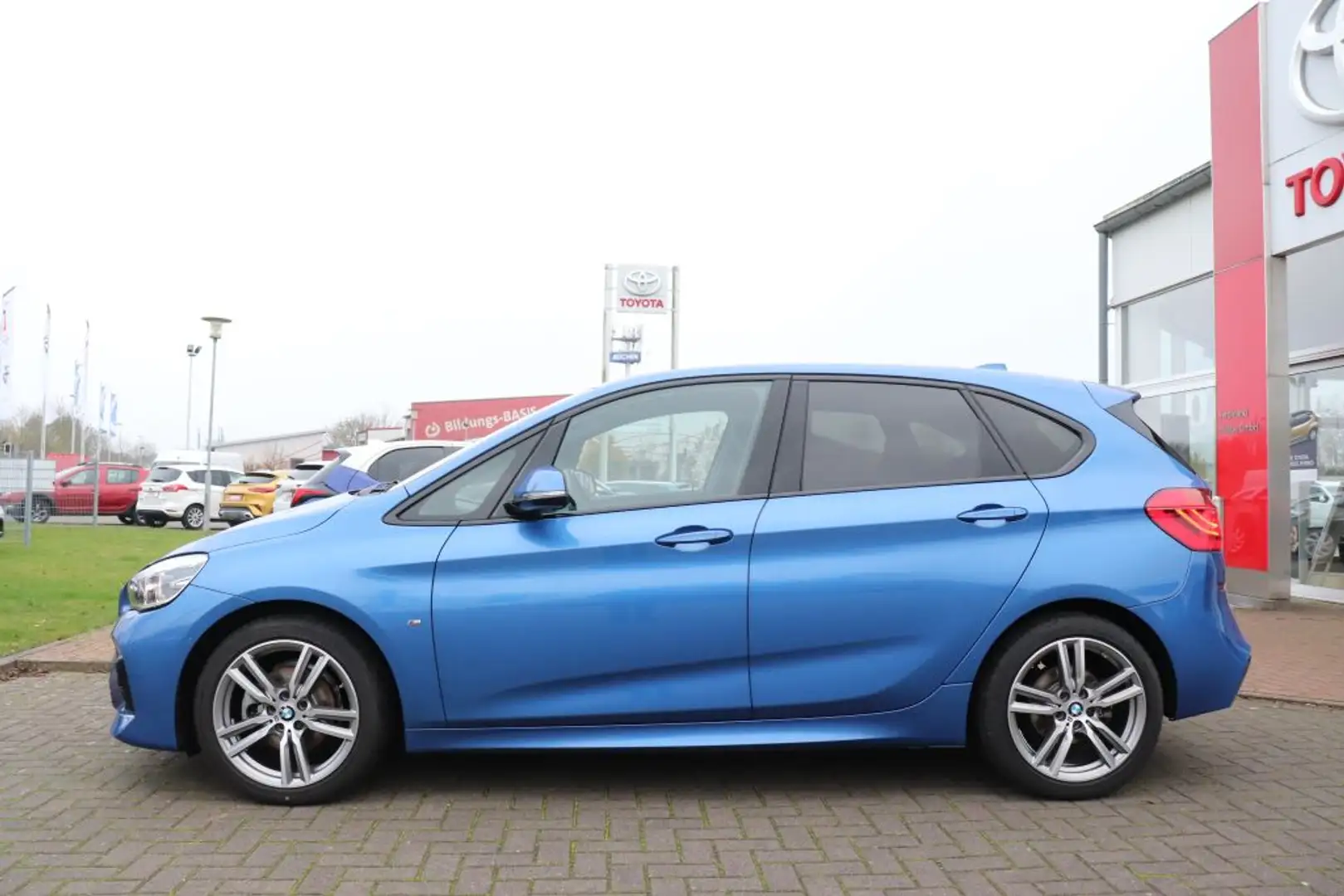 BMW 218 218i Active Tourer M Sport Azul - 2
