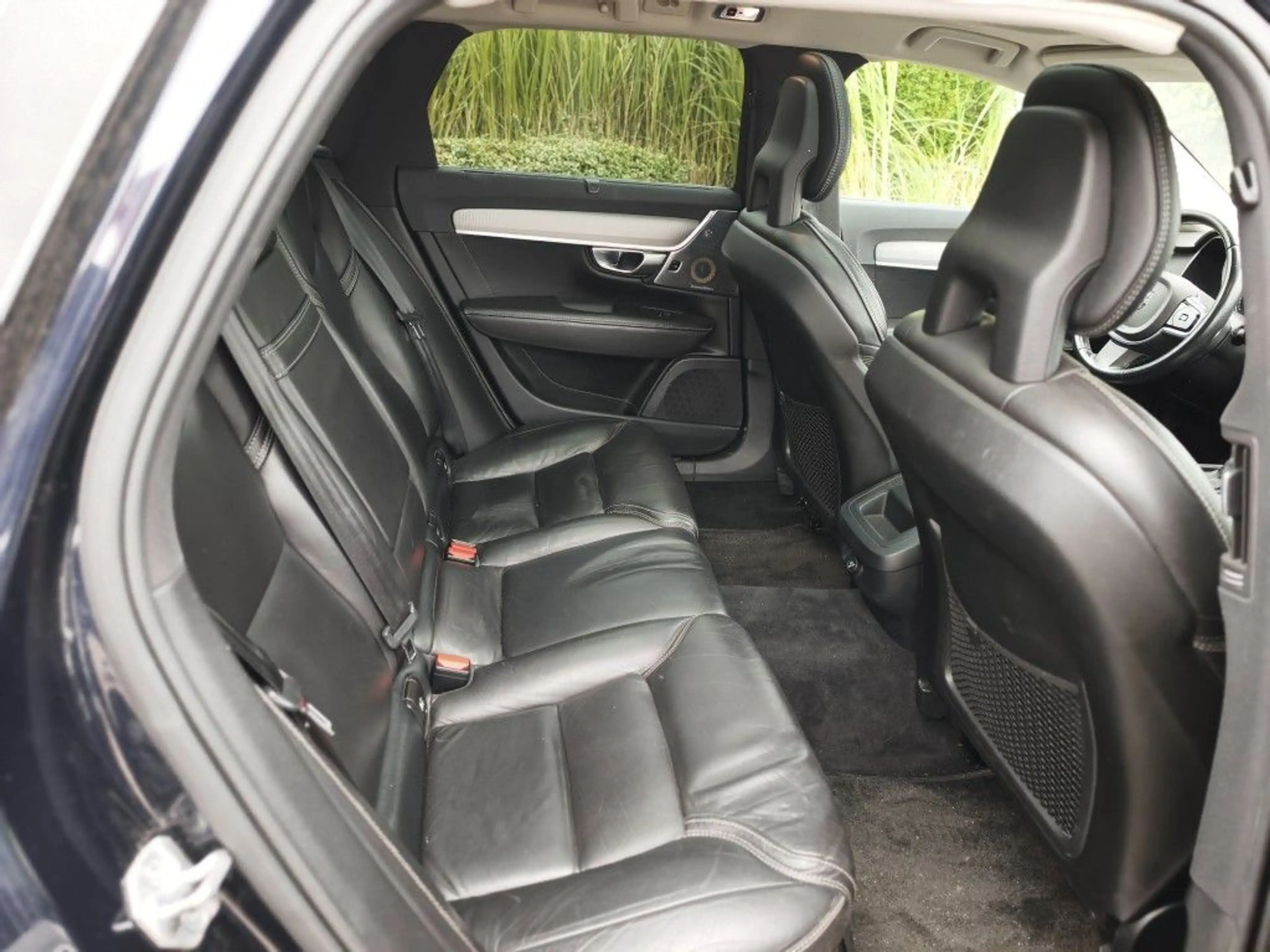Volvo V90 D4 Geartronic Inscription *Leder,Navi,SHZ,Pano* — photo 7