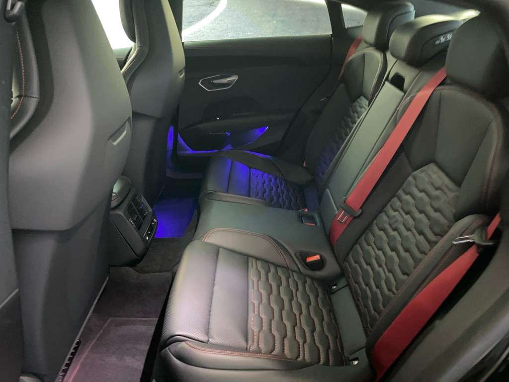Audi e-tron GT RS