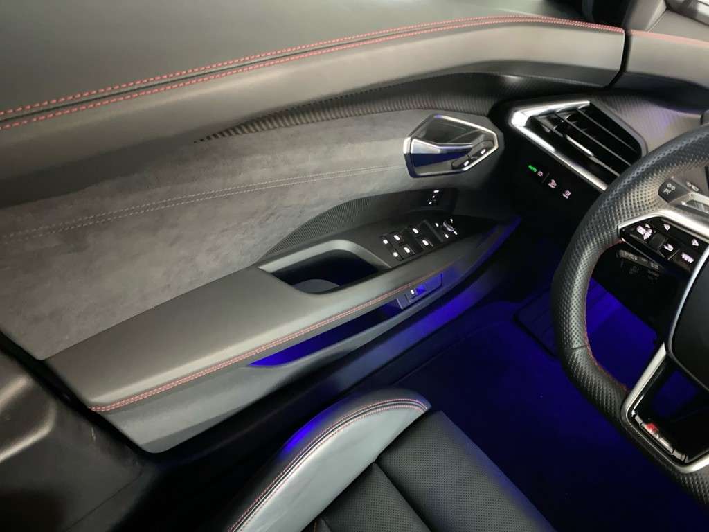 Audi e-tron GT RS