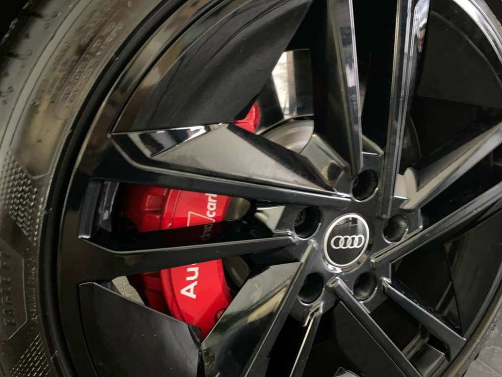Audi e-tron GT RS