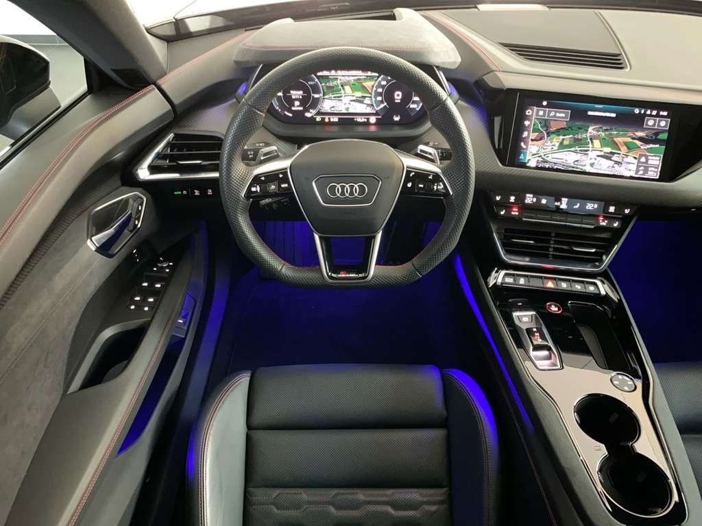 Audi e-tron GT RS