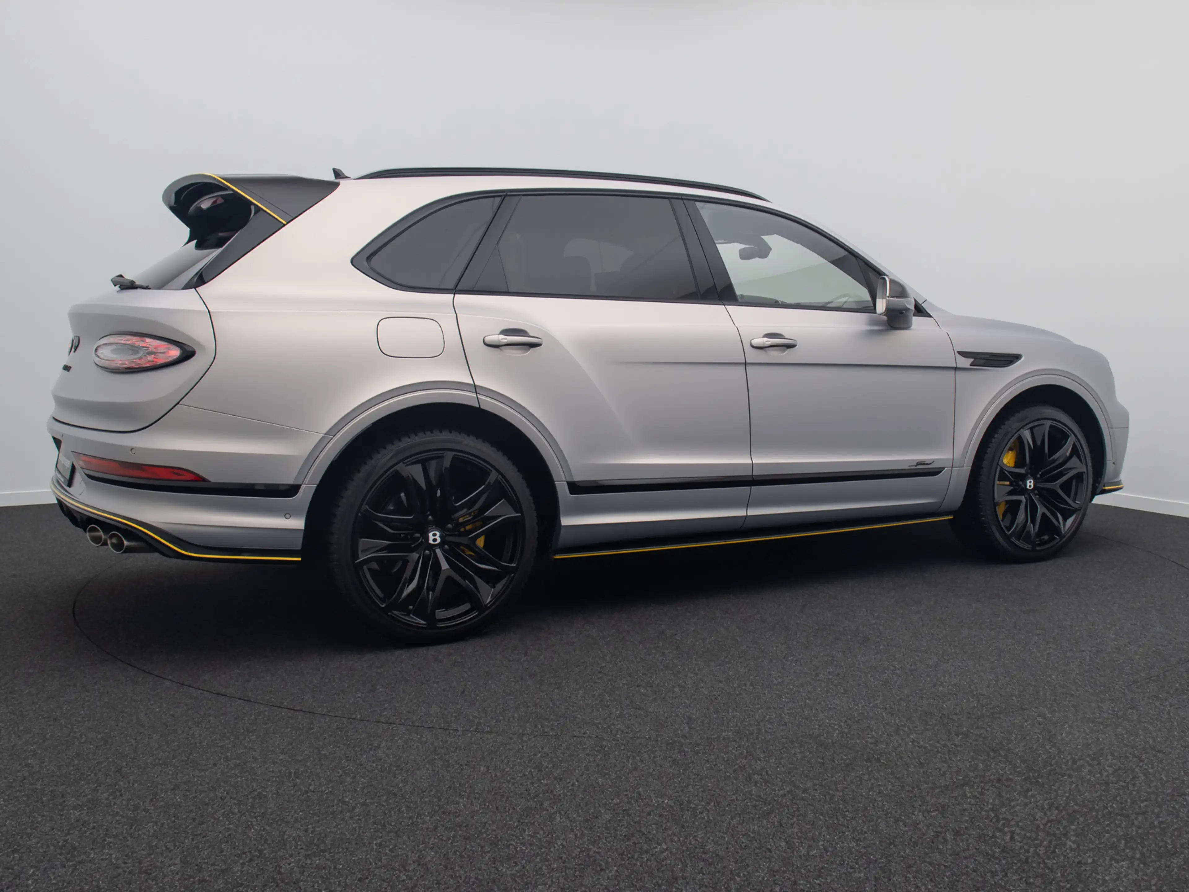 Bentley Bentayga 4.0 V8 Speed Individual Carbon MegaVoll — photo 6