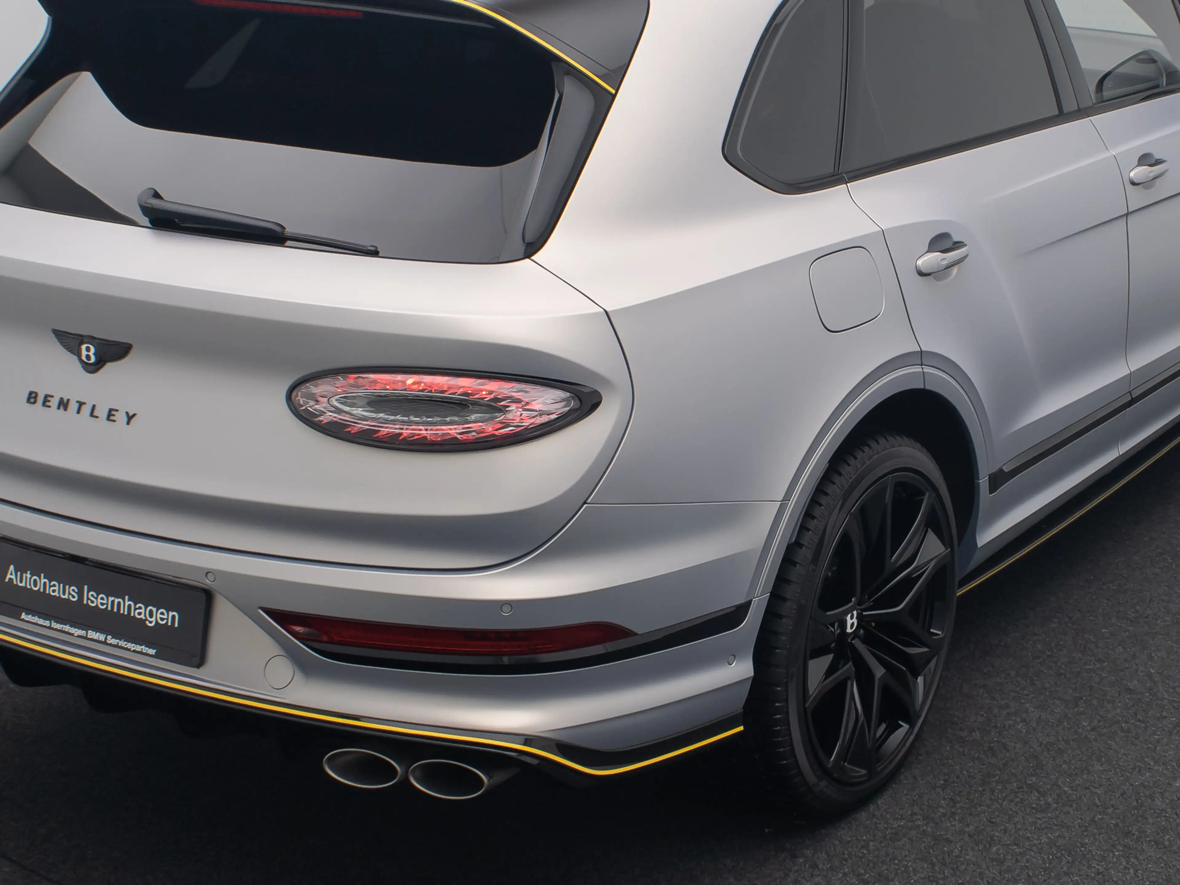 Bentley Bentayga 4.0 V8 Speed Individual Carbon MegaVoll — photo 15