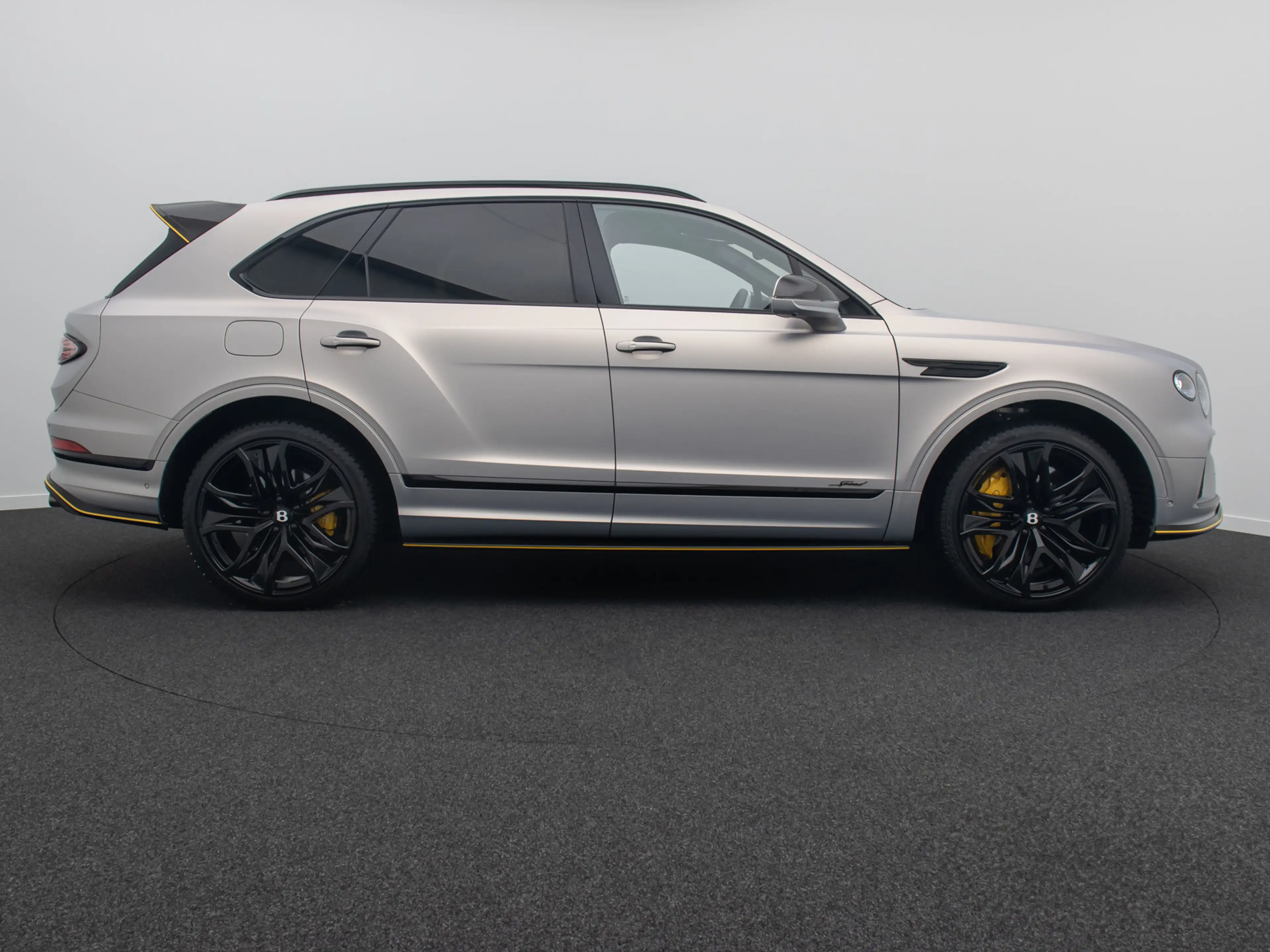 Bentley Bentayga 4.0 V8 Speed Individual Carbon MegaVoll — photo 5