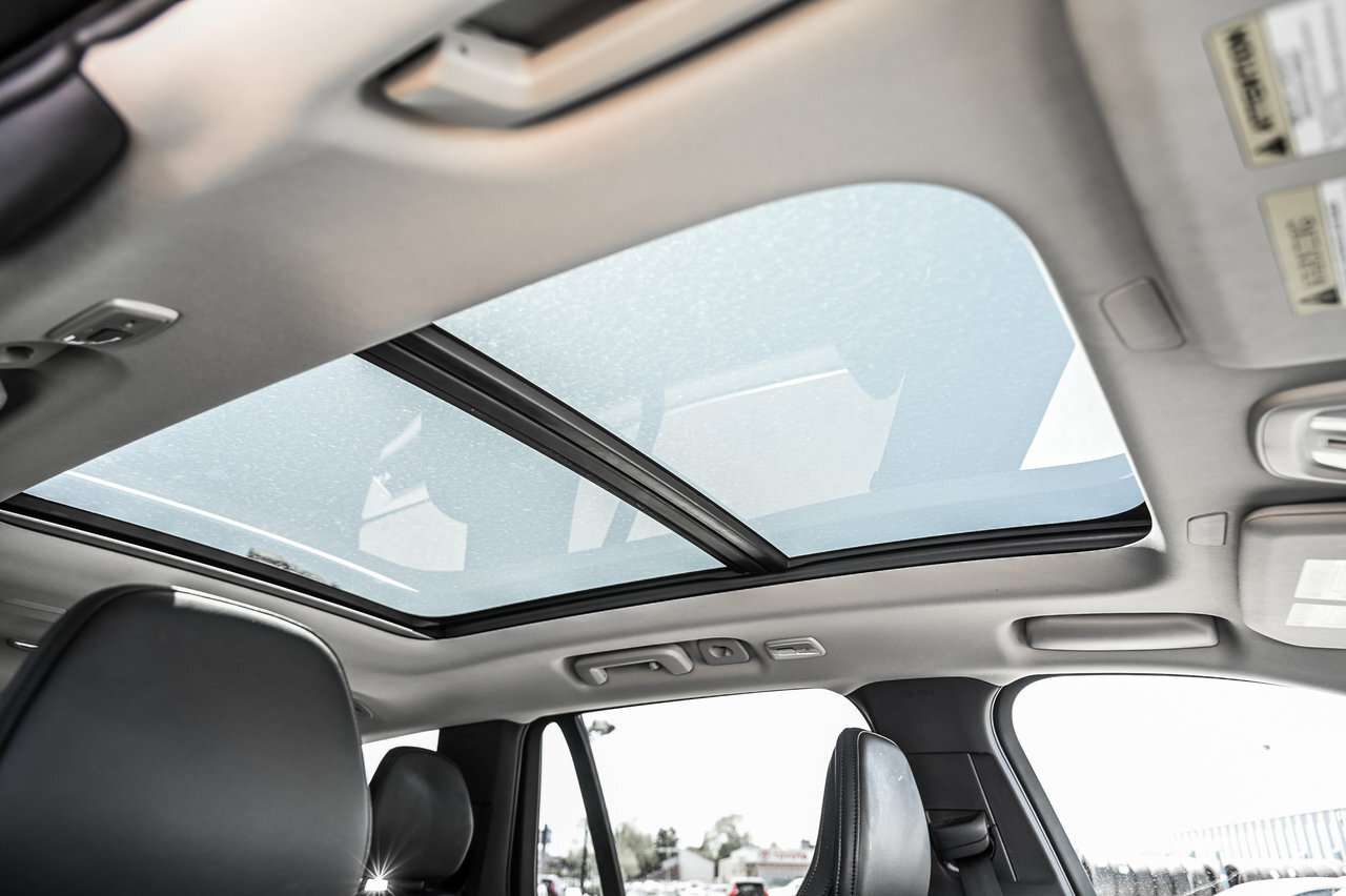 2023 Volvo XC90 B6 AWD Core - Base Climate Package / Ensemble Clim thumb 29