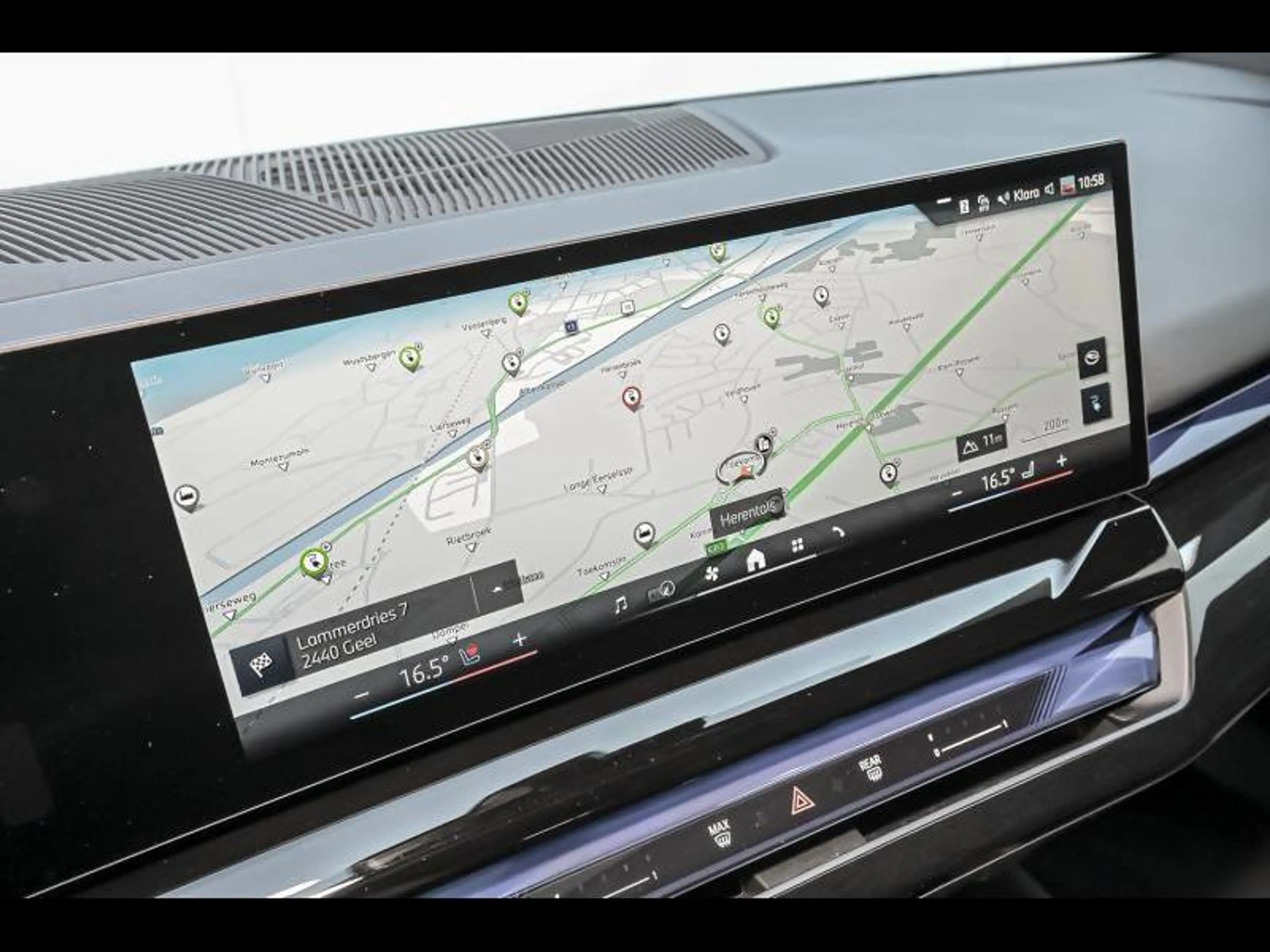 BMW i5 i5 xDrive40 — photo 14