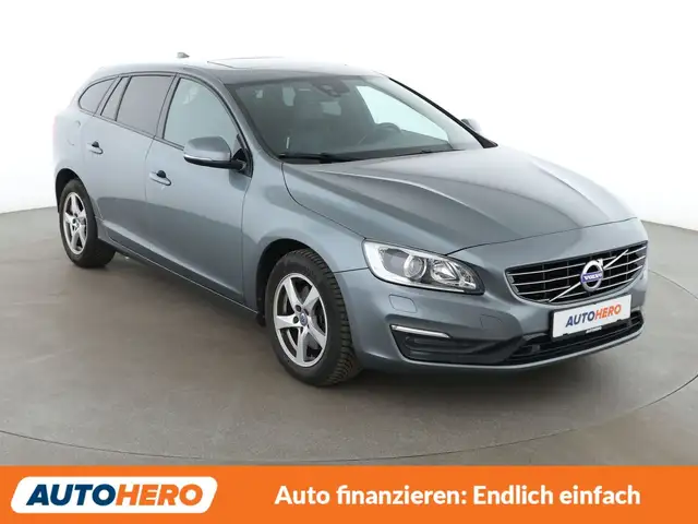 Volvo V60 view 8