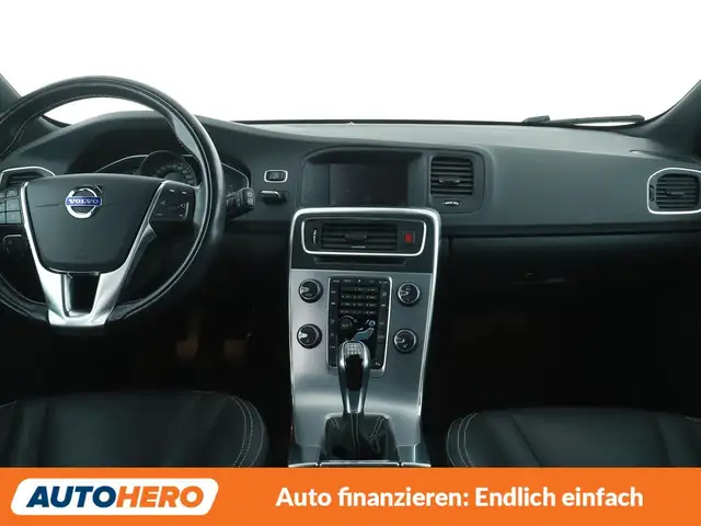 Volvo V60 view 12