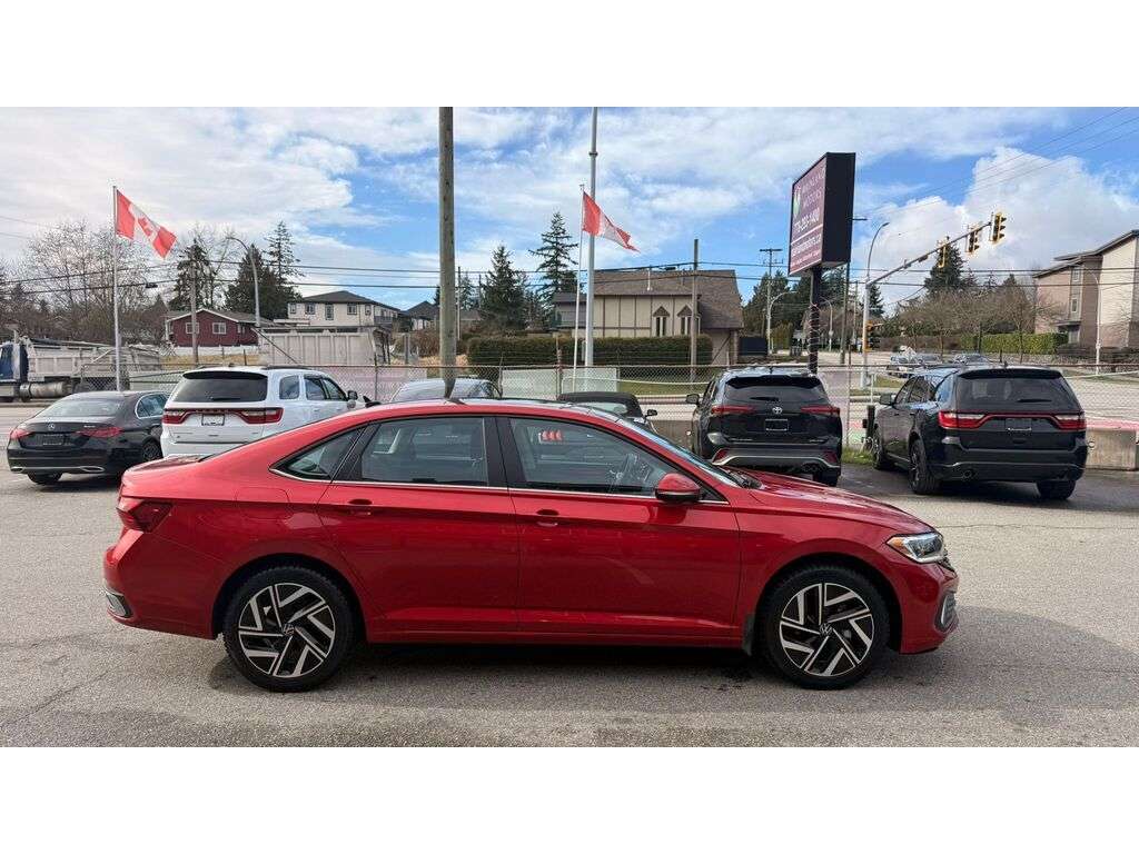 2024 Volkswagen Jetta — view 4