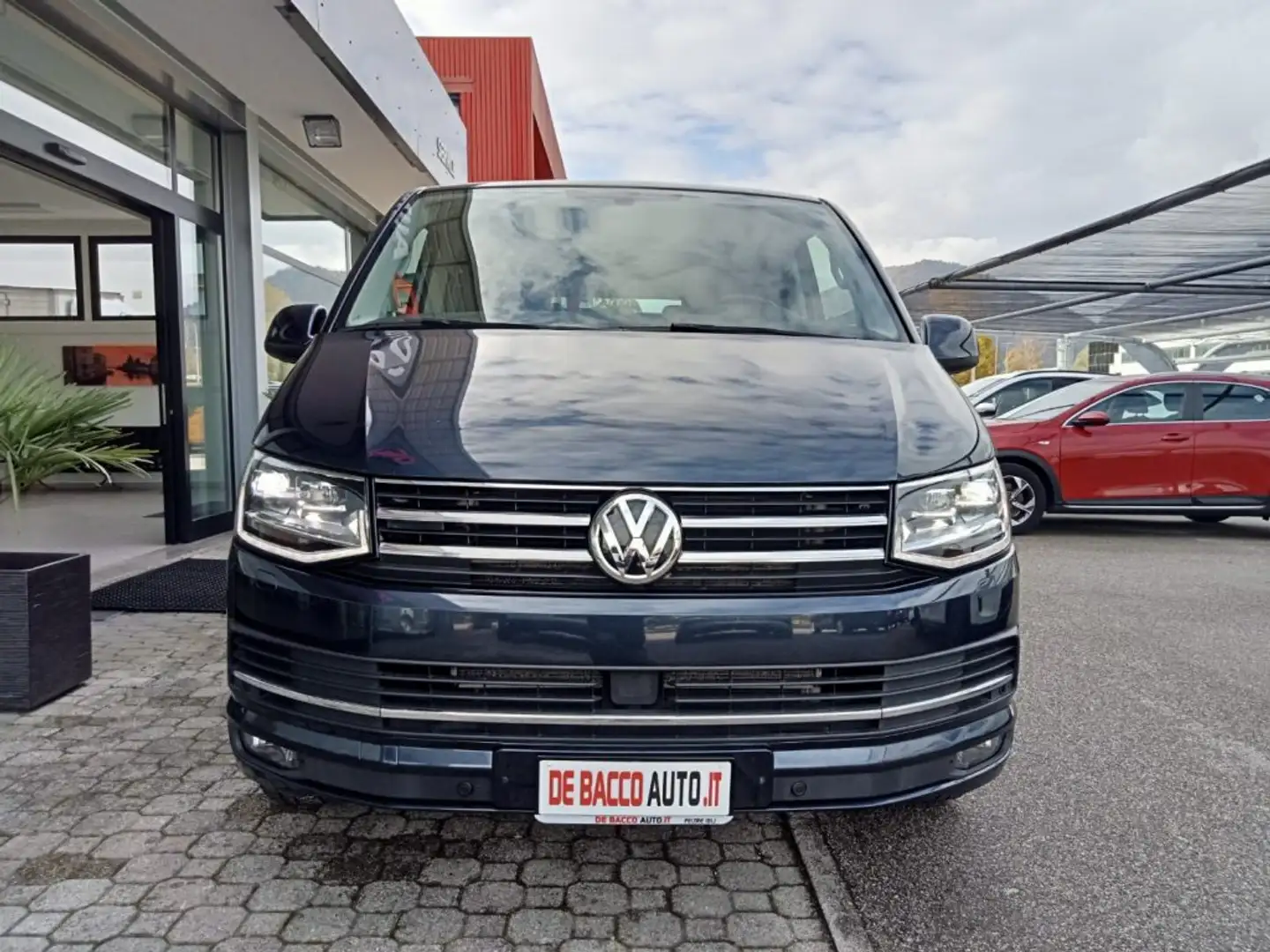 Volkswagen Multivan 2.0 TDI 204CV DSG 4Motion BULLI 5 POSTI Bleu - 2