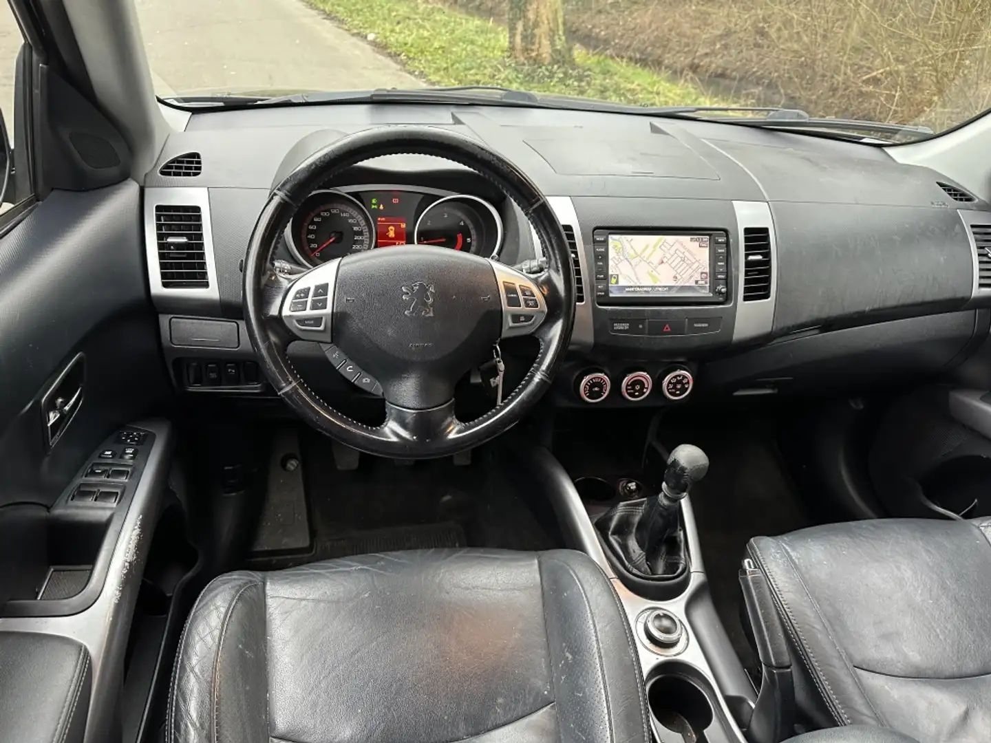 Peugeot 4007 2.2 HDiF Platinum 7p airco navi leder trekhaak Negru - 2
