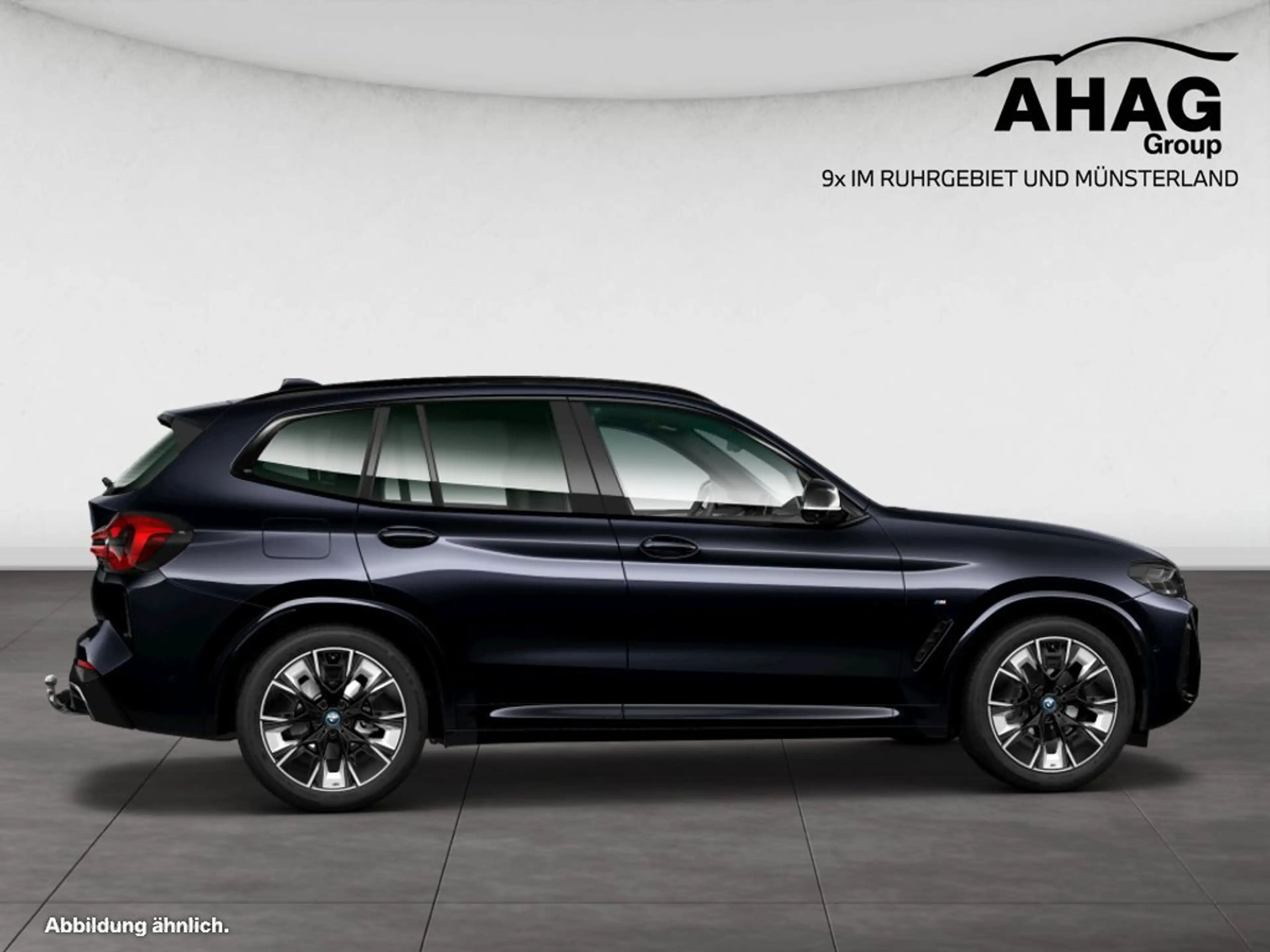 BMW iX3 — photo 8
