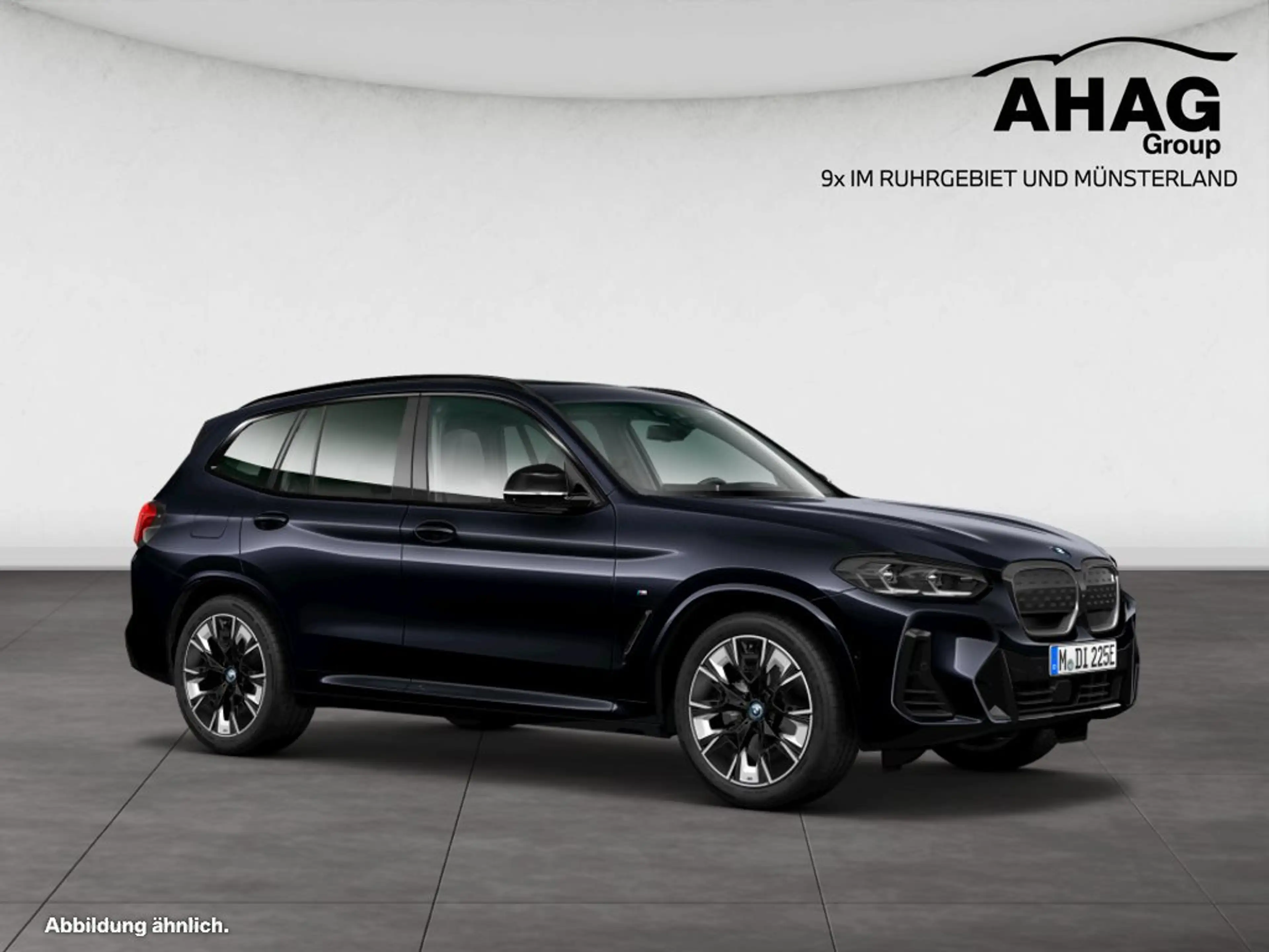 BMW iX3 — photo 9