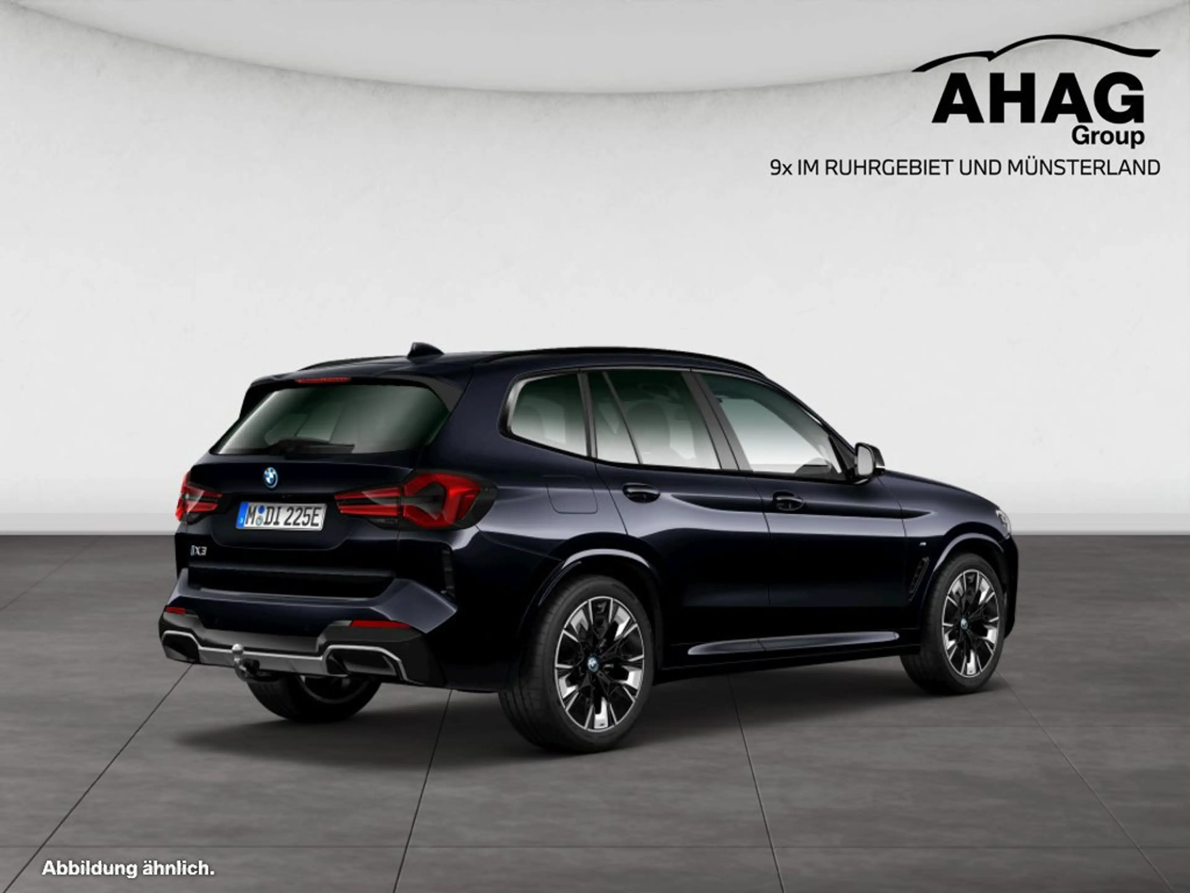 BMW iX3 — photo 2