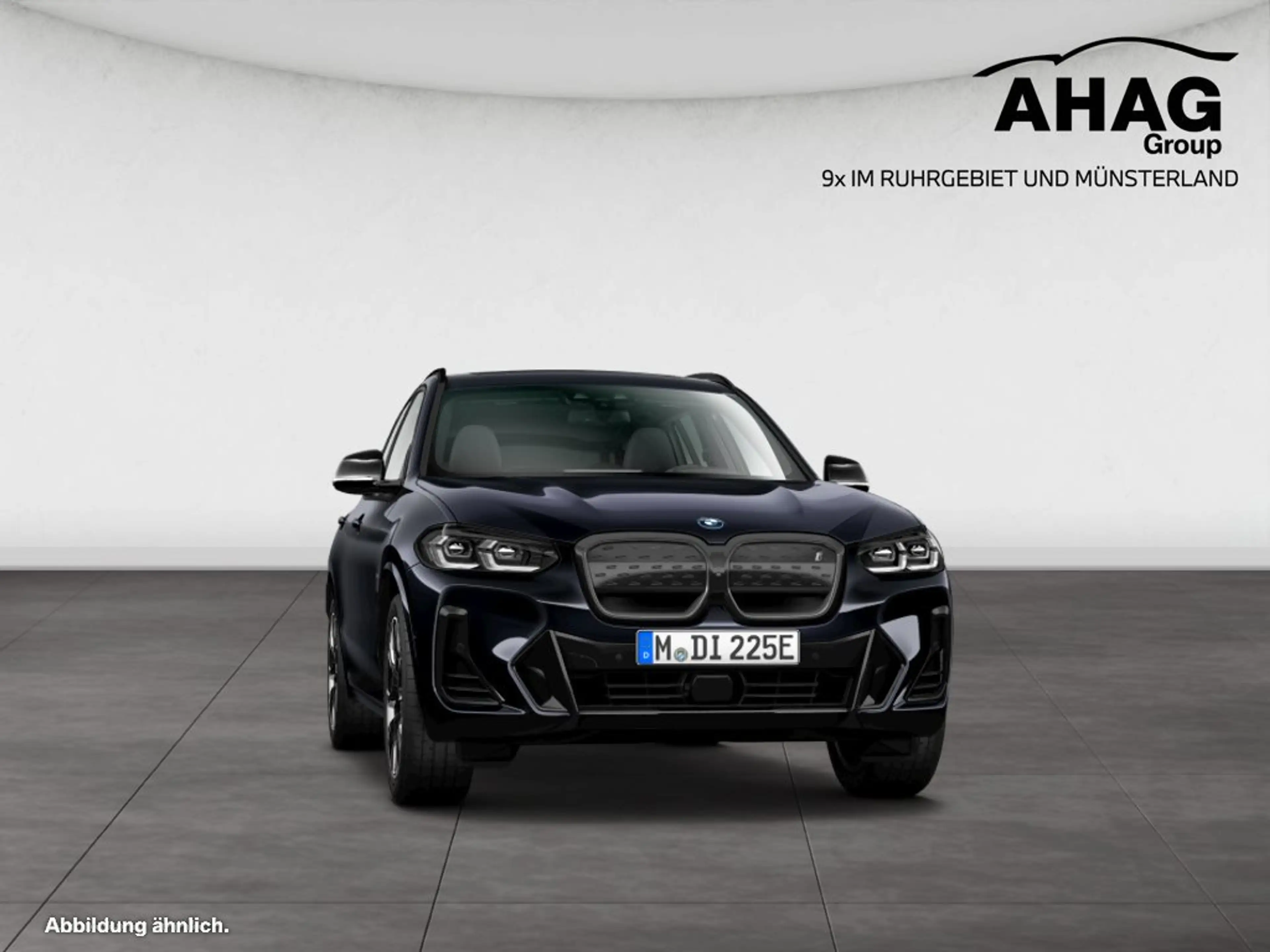 BMW iX3 — photo 10