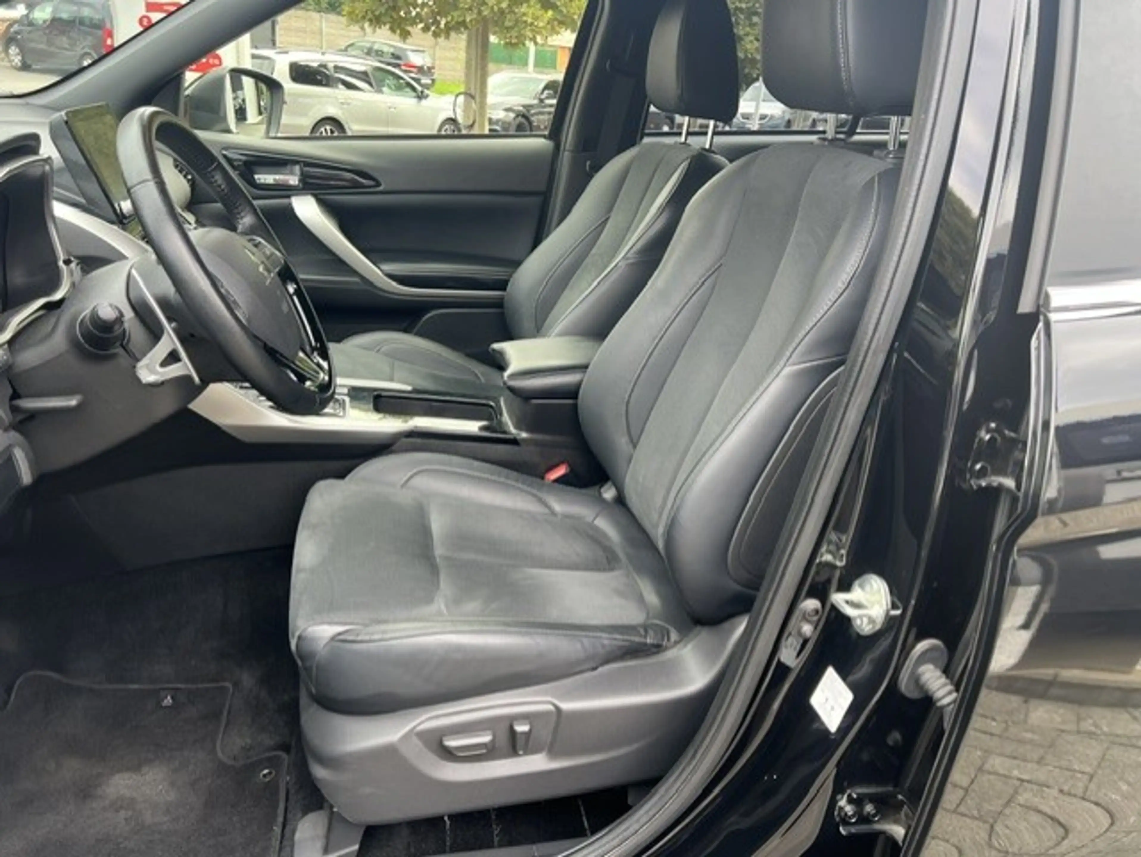 Mitsubishi Eclipse Cross Eclipse Cross PHEV 4WD 49.000km 2023 — photo 10