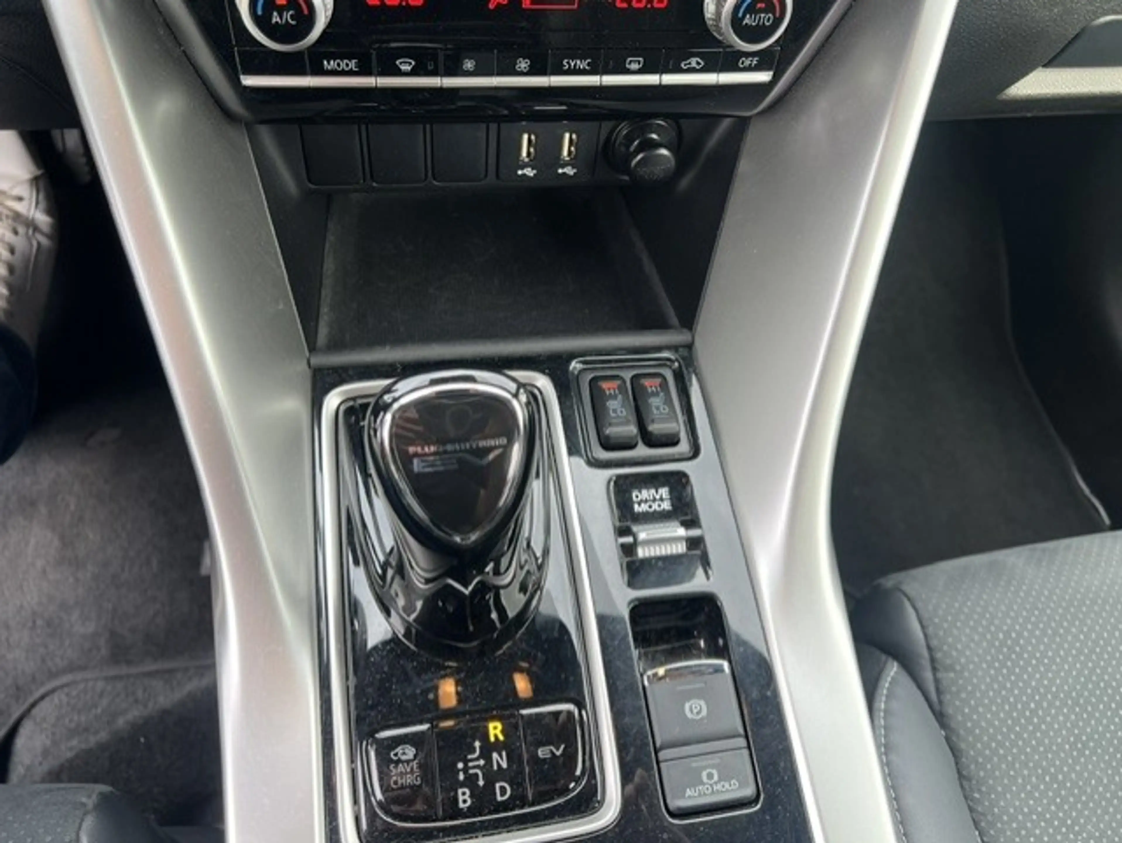 Mitsubishi Eclipse Cross Eclipse Cross PHEV 4WD 49.000km 2023 — photo 13