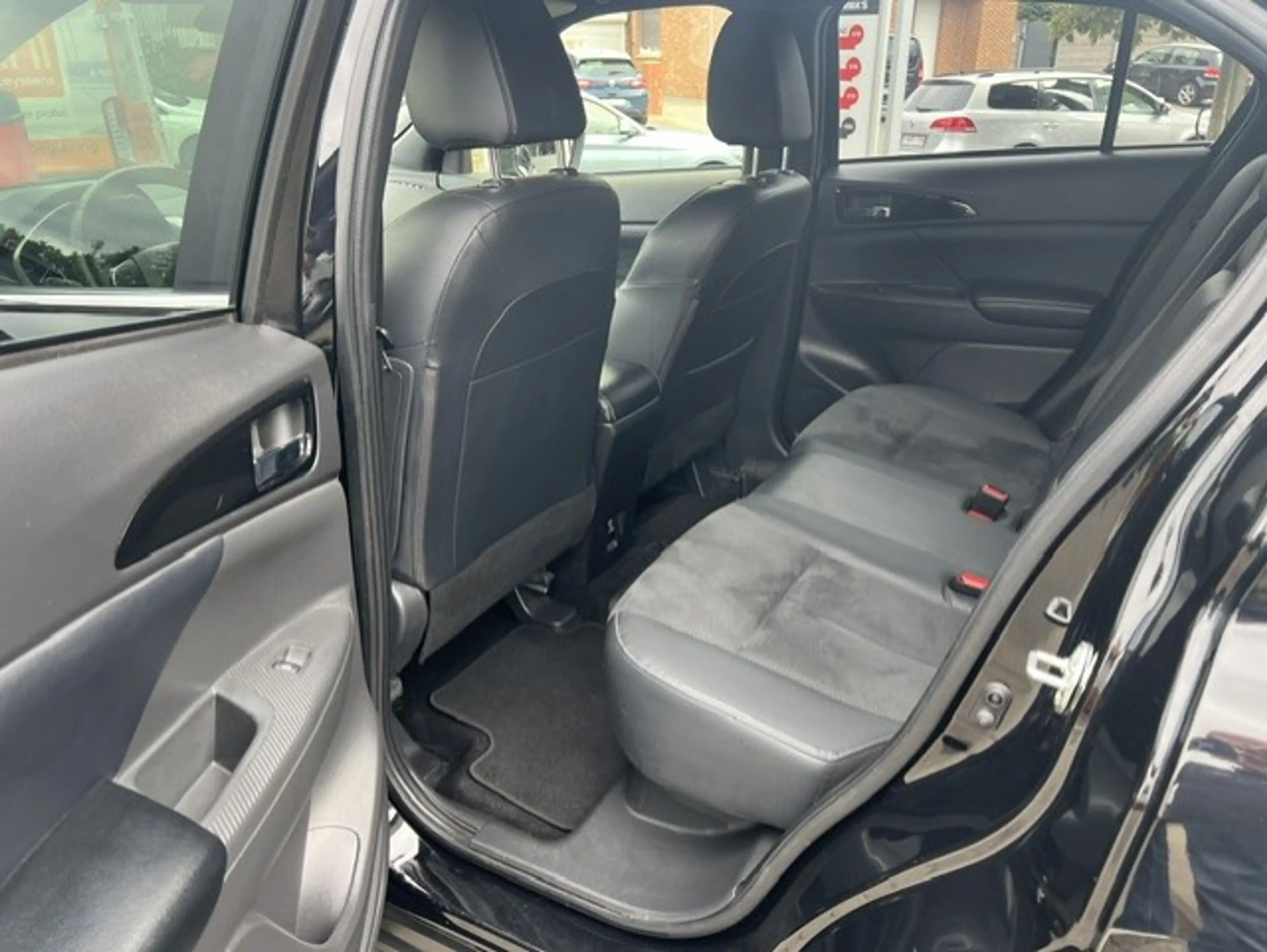 Mitsubishi Eclipse Cross Eclipse Cross PHEV 4WD 49.000km 2023 — photo 9