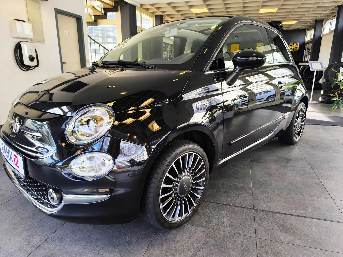 Fiat 500 Lounge-Cabrio/elk.Pano/Klima/PDC/Aluf/Media-Disp Schwarz - 1