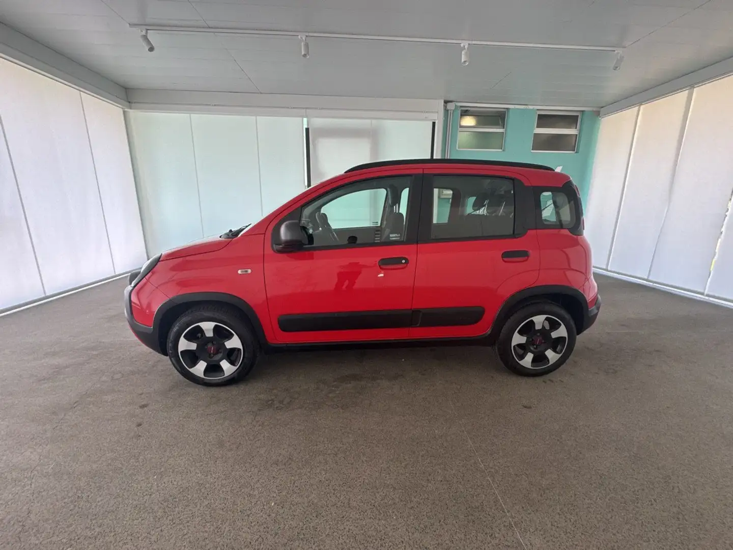 Fiat Panda 1.0 70cv S&S Hybrid E6d-T City Cross Rouge - 2