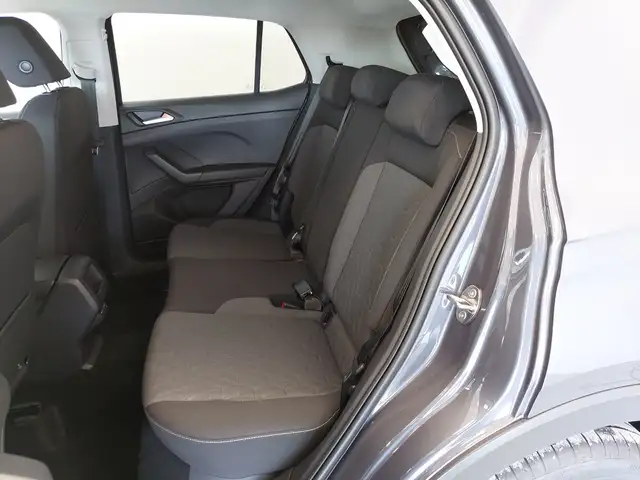Volkswagen T-Cross view 8