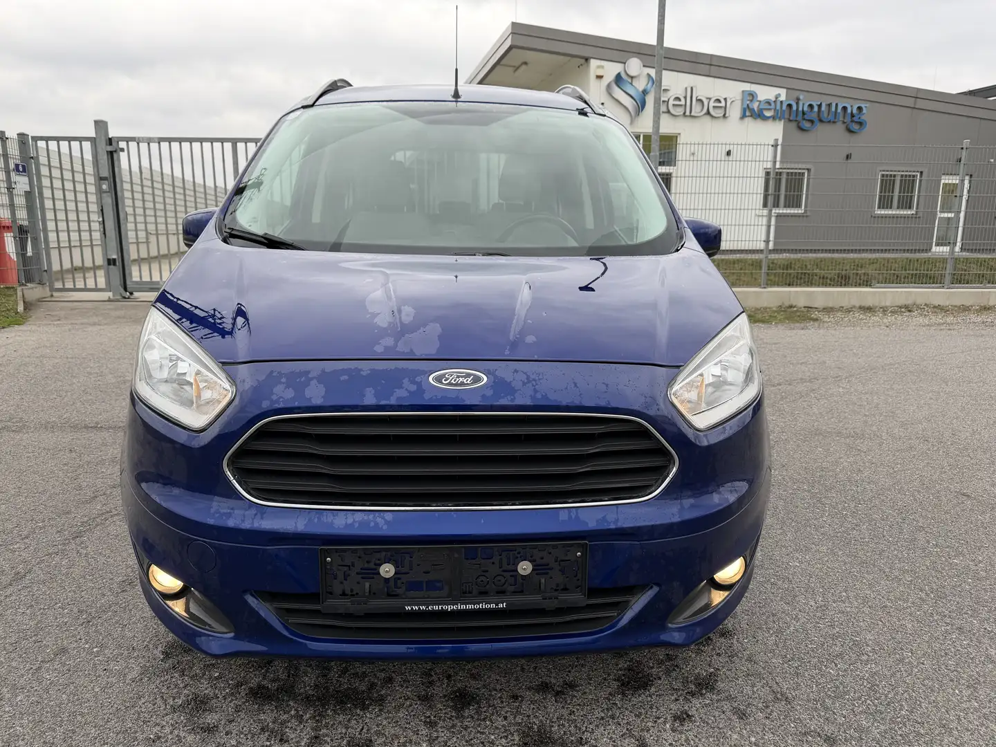 Ford Tourneo Courier 1,0 EcoBoost Ambiente - 1