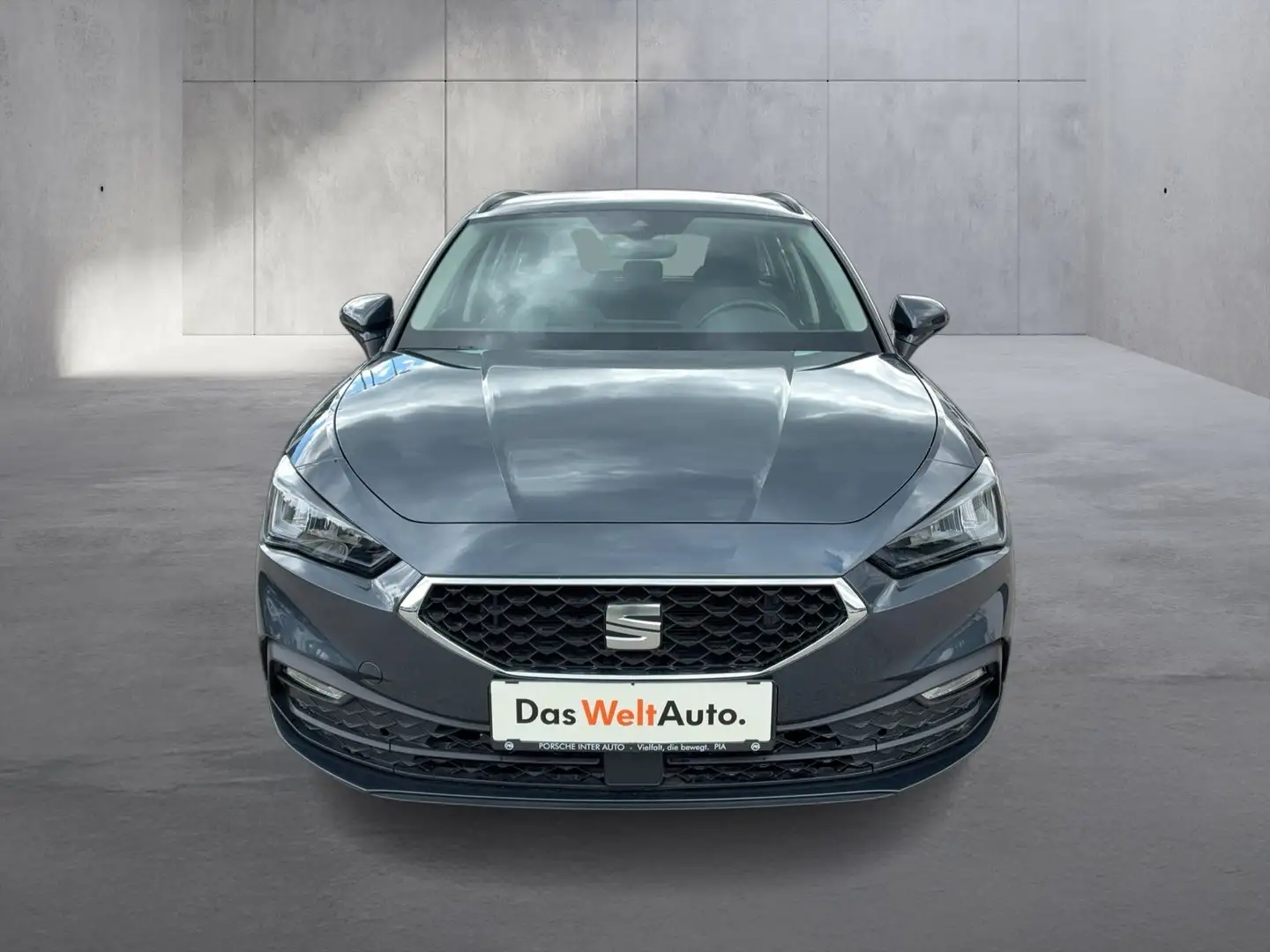 SEAT Leon Style 1.0 TSI 110 PS Schwarz - 2