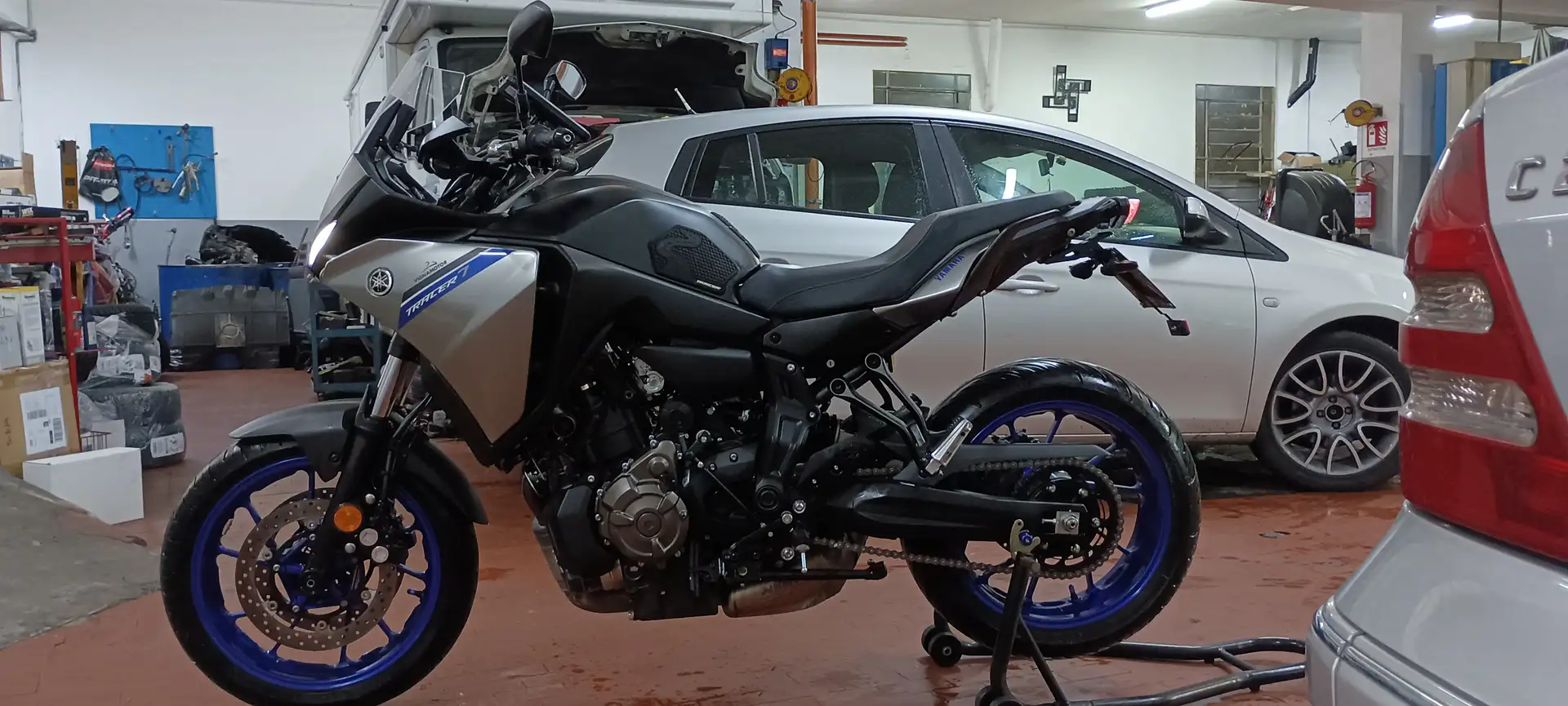 Yamaha Tracer 7 Noir - 1