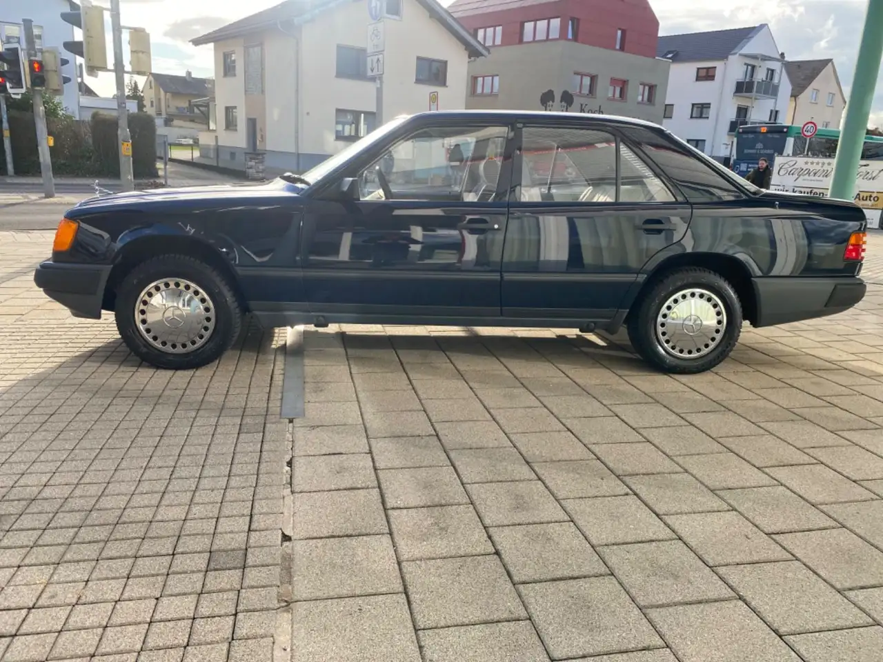 Mercedes-Benz 230 w124, Automatik, 81300km,2.Hand, Tausch, foto 9
