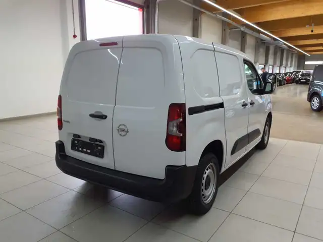 Opel Combo view 4