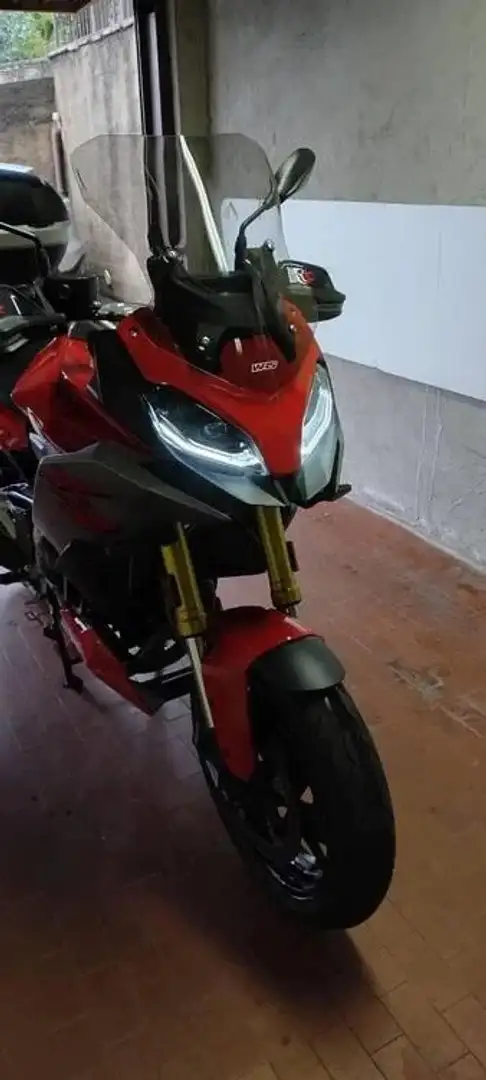 BMW F 900 XR Rosso - 1