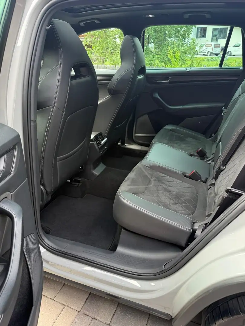 Skoda Kodiaq 2,0 TDI SCR 4x4 Sportline DSG - 2