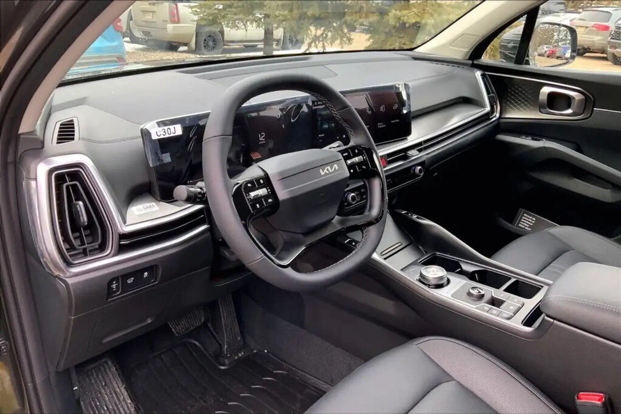 Kia Sorento снимка Kia Sorento