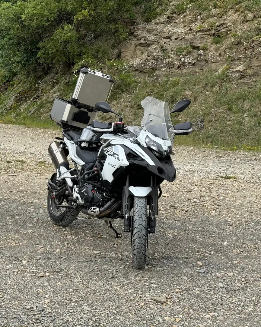 Benelli TRK 502 Benelli trk 502x Noir - 1