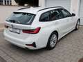 BMW 318 d Touring Aut DrivAssProf Parkass erwLED eAHK Blanc - thumbnail 3
