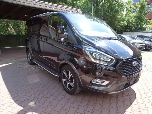 Ford Tourneo Custom view 14