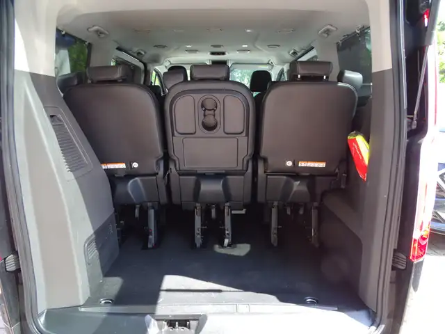 Ford Tourneo Custom view 7