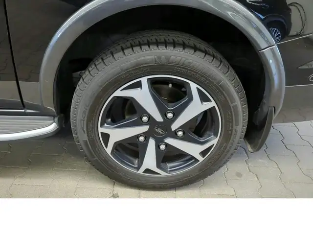 Ford Tourneo Custom view 16