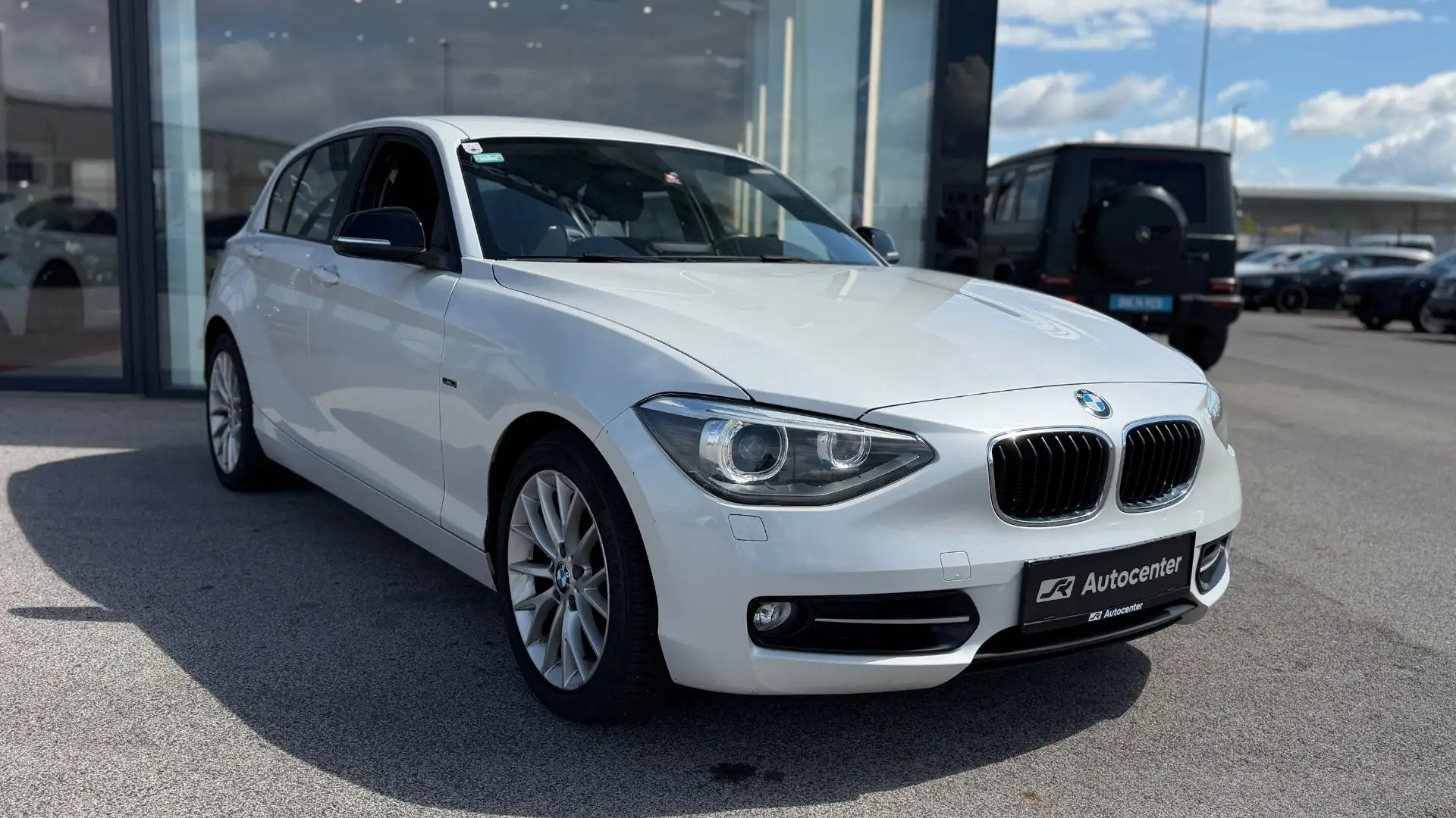 BMW 120 1er-Reihe Diesel Allrad (F20) xDrive Österreich- Weiß - 1