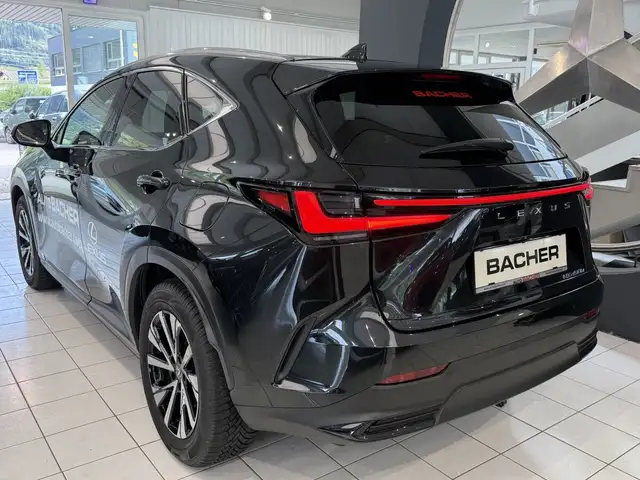 Lexus NX 450h+ NX 450 h+ E-Four Ansicht 5