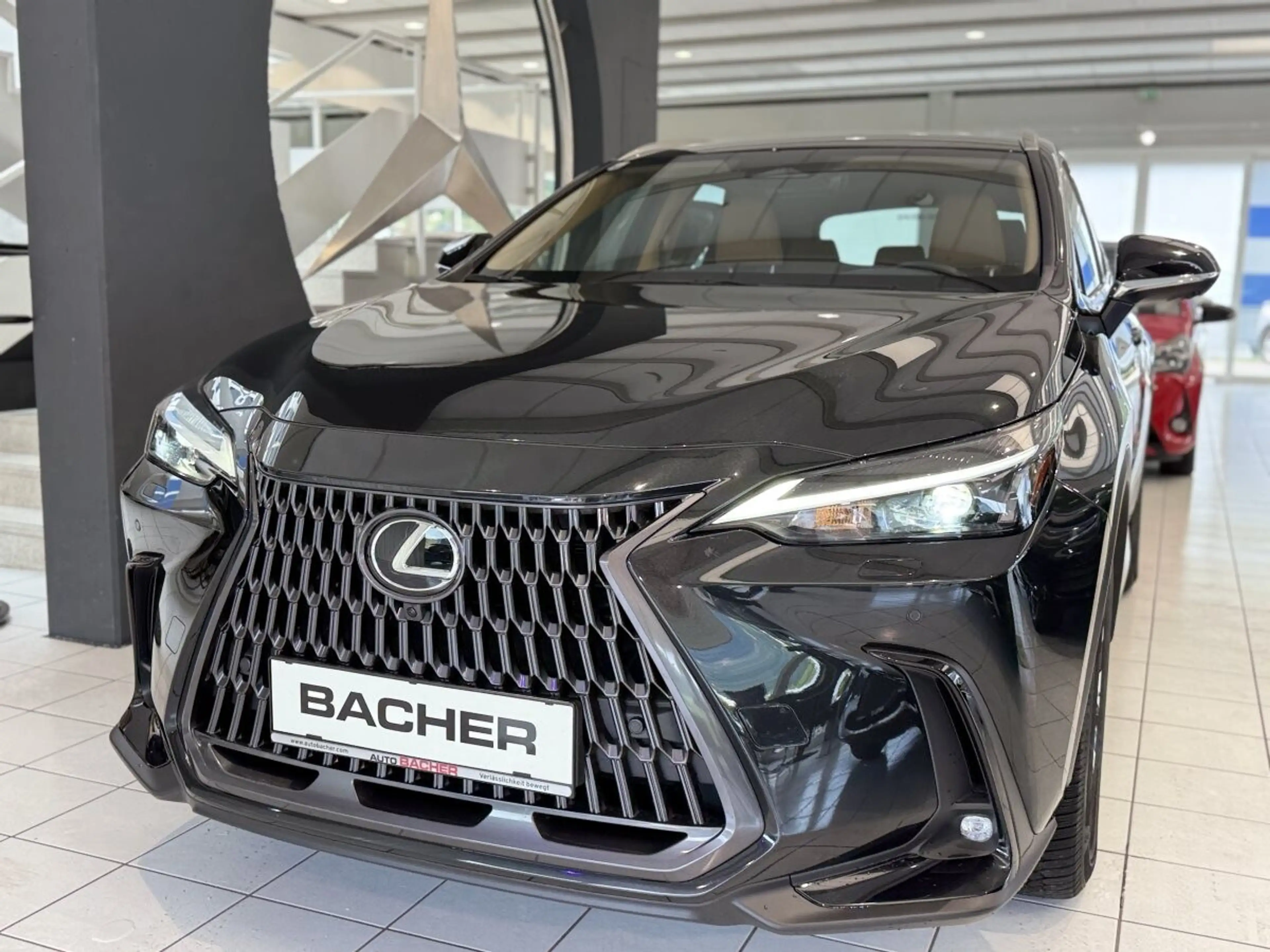 Lexus NX 450h+ NX 450 h+ E-Four — photo 10
