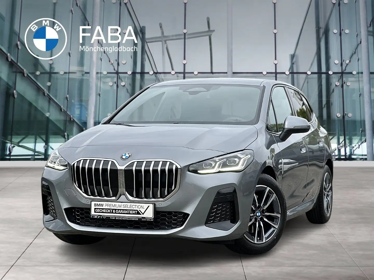 BMW 216 i Active Tourer M Sportpaket DAB LED RFK Shz Grau - 1