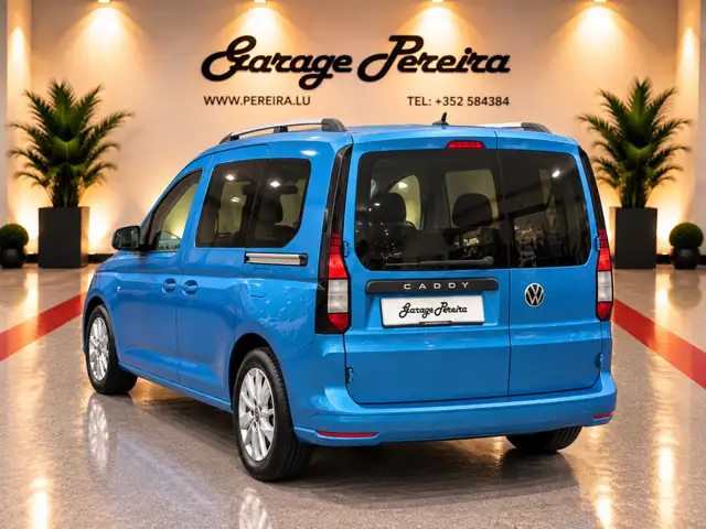 Volkswagen Caddy view 3
